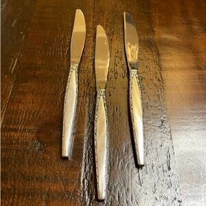 Oneida Venetia Dinner Knives Set of 3 Community Stainless Flatware Replacement